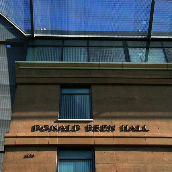 Donald Bren Hall 